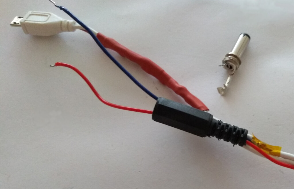 Splicing power from the Raspberry PI power supply